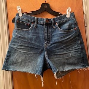 Madewell high-rise denim shorts, size 28